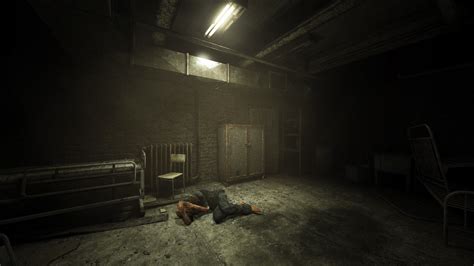 Outlast: Korkunç Bir Görevi Açığa Çıkarmak İçin Psikolojik Korkuya Dalın!